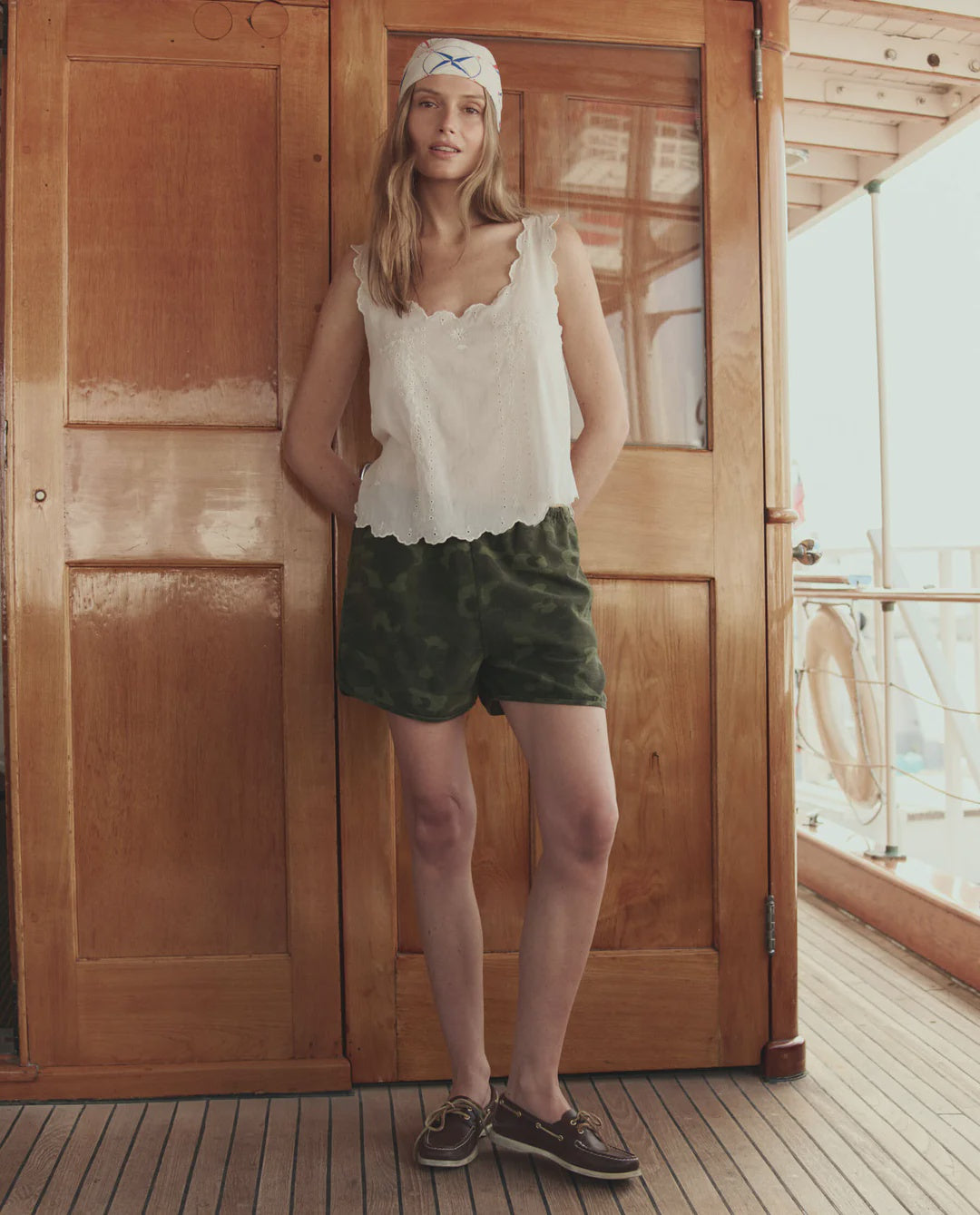 THE-GREAT-LOOK-18-THE-EYELET-TANK-WHITE-THE-DOLPHIN-SHORT-DESERT-CAMO-00499_1080x_1abd1160-cffb-401a-9200-a75648d94138